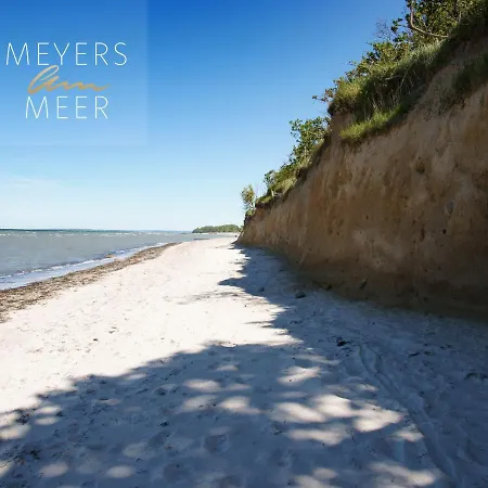 Kuschelige Ferienwohnung - Liv - Holzferienhaus In Zierow, Wismar, Ostsee - Strand 500m - 4 Personen - 2 Schlafzimmer *