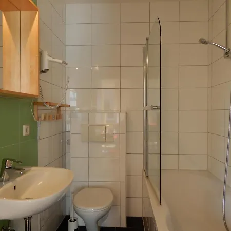 Kuschelige Ferienwohnung - Liv - Holzferienhaus In Zierow, Wismar, Ostsee - Strand 500m - 4 Personen - 2 Schlafzimmer Apartamento Zierow