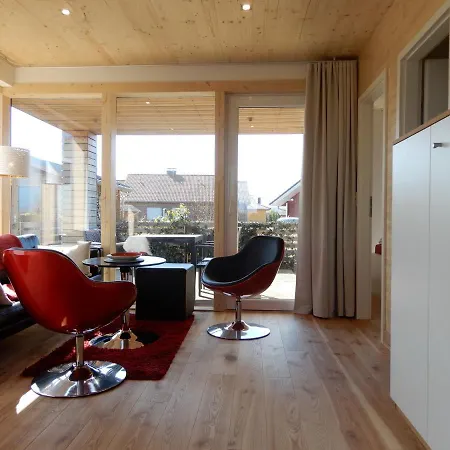 Kuschelige Ferienwohnung - Liv - Holzferienhaus In Zierow, Wismar, Ostsee - Strand 500m - 4 Personen - 2 Schlafzimmer *