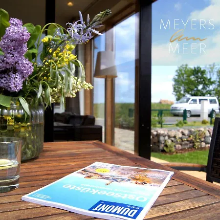 Kuschelige Ferienwohnung - Liv - Holzferienhaus In Zierow, Wismar, Ostsee - Strand 500m - 4 Personen - 2 Schlafzimmer Zierow