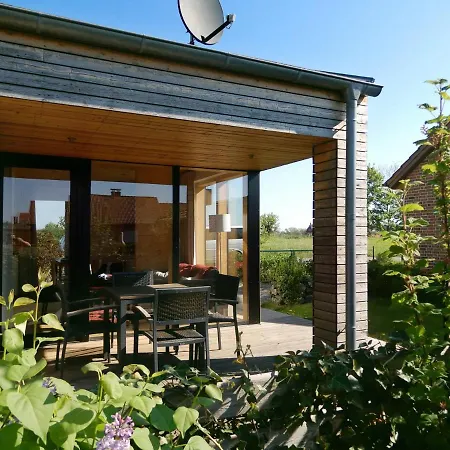 Kuschelige Ferienwohnung - Liv - Holzferienhaus In Zierow, Wismar, Ostsee - Strand 500m - 4 Personen - 2 Schlafzimmer *